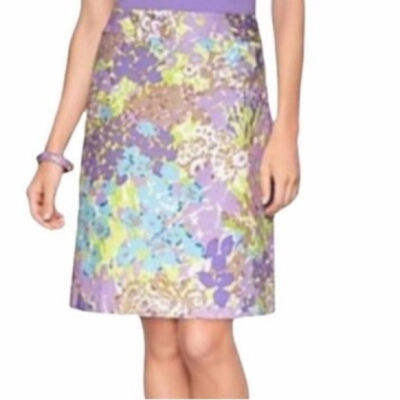 TALBOTS Women's Purple & green watercolor floral stretch skirt knee length 6 - Picture 1 of 4